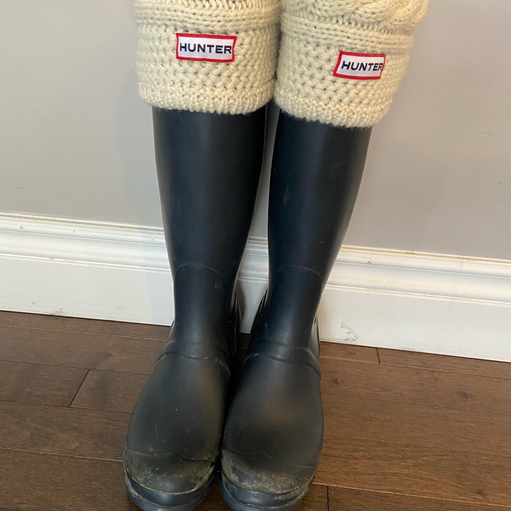 Navy Hunter Boots w/ 2 Boot Liners